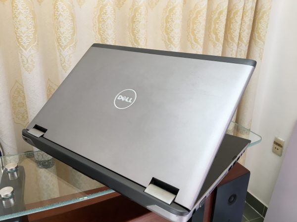 Dell Vostro 3560 i5 3230M/4G/500G AMD 7670M đèn phím