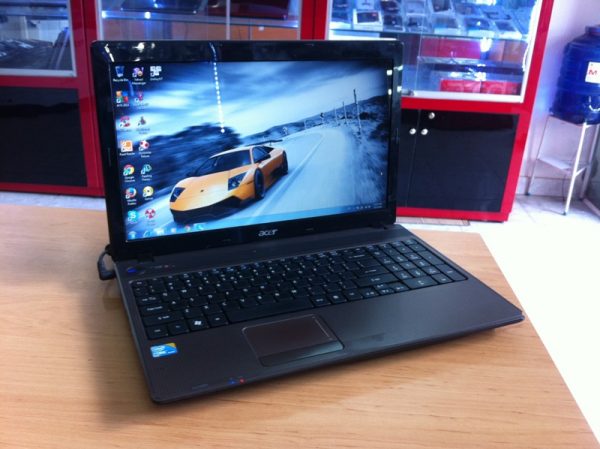 Acer Aspire 5742G i5 520M/2G/500G Radeon HD 6370M
