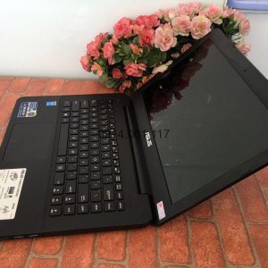 Asus X454LA-WX445B i3 4005U/4G/500G