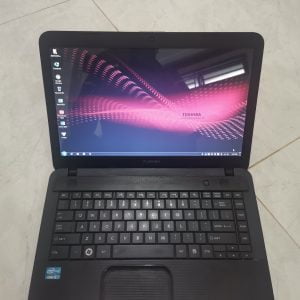 Laptop Toshiba Satellite C800 i3 3110M/4G/500Gb - New 90%
