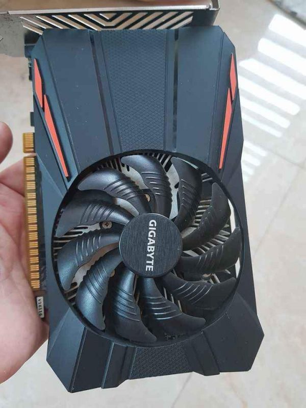 Card màn hình GIGABYTE GeForce GTX 1050 2GB GDDR5 (GV-N1050D5-2GD)