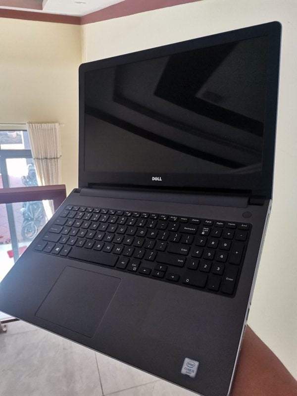 Dell Inspiron 5559 i5 6200U/4G/SSD 120Gb (Đèn phím)