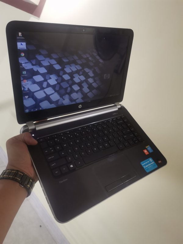 Laptop HP Pavilon 14 i5 4200U/4G/HDD 1Tb