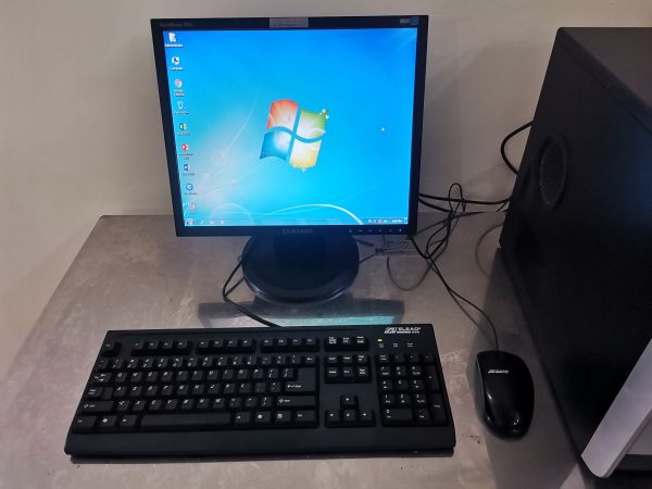 Bộ máy tính bàn G31/E8400/4G/HDD 160G - Hình ảnh 2