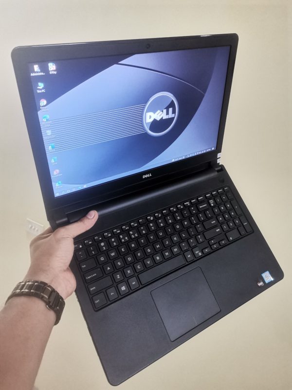 Dell Vostro 3559 i5 6200U/8G/SSD 240G VGA 2G