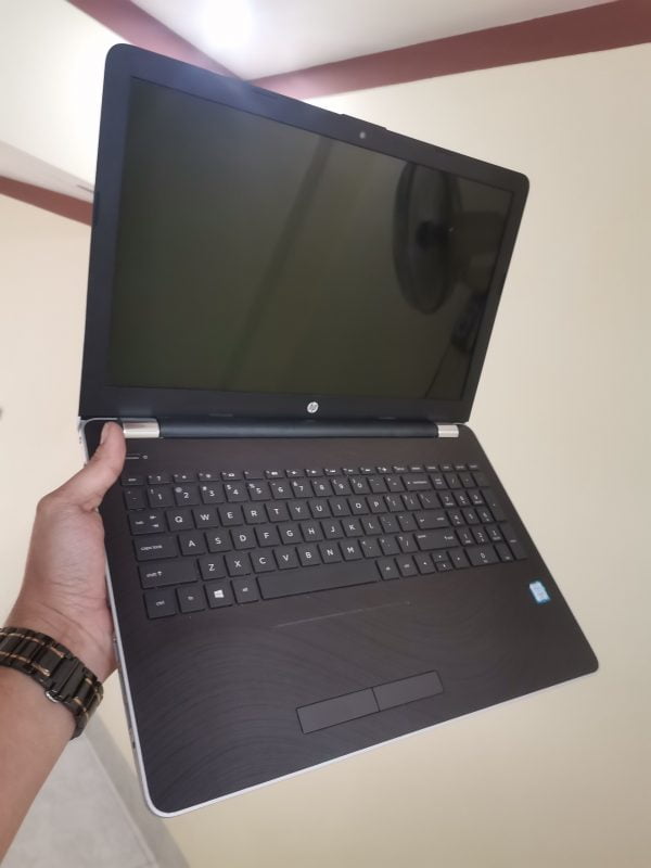 HP 15-bs555tu i3 6006U/4G/SSD 128G - Ảnh 4