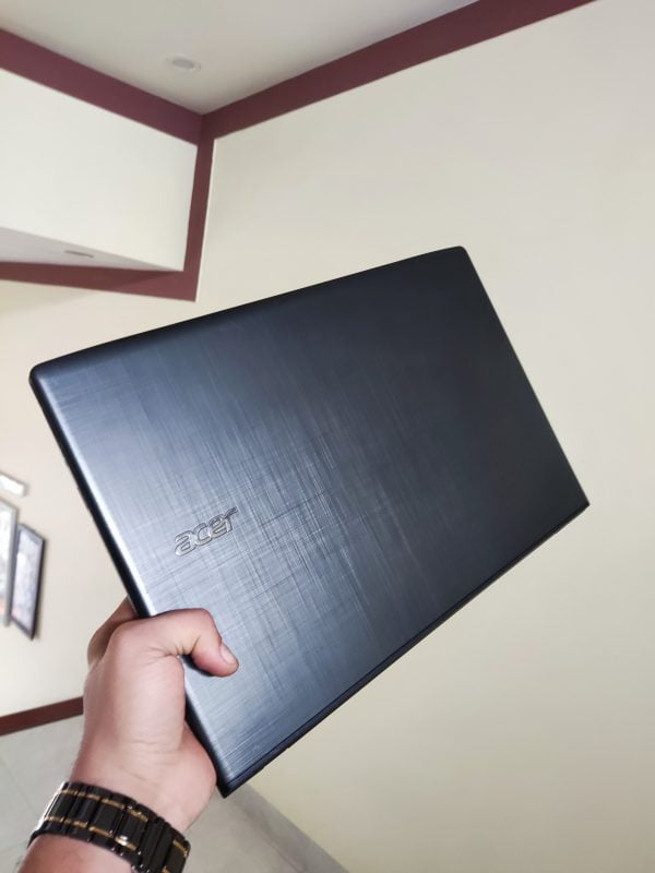 Acer Espire E15 i5 6200U/8G/SSD 120Gb + 1Tb/VGA rời 2G