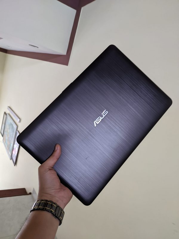 Laptop Asus X541UV i5-6198U/4G/128G/VGA 2Gb - Hình ảnh 2